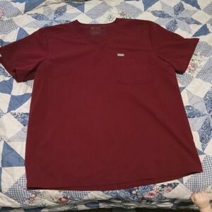 Figs Men's Maroon Short Sleeve Tee